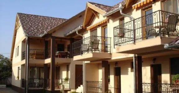 Mediterran Apartman Es Vendeghaz Hajdúszoboszló