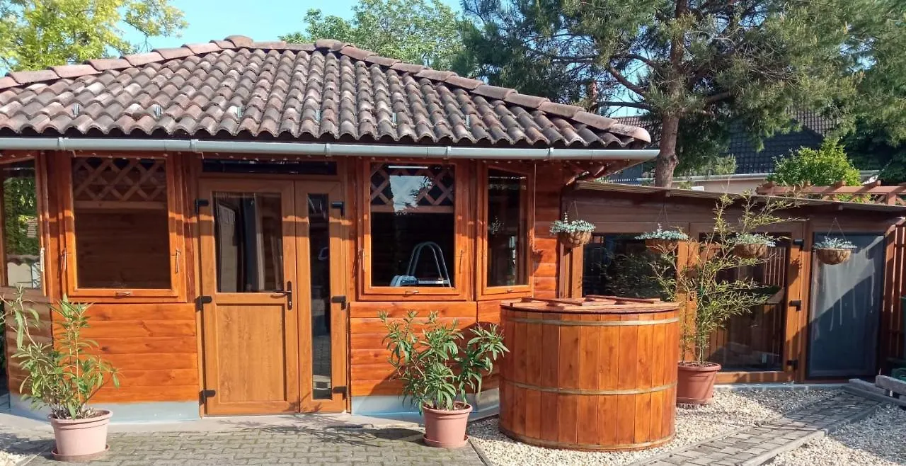 Mediterran Apartman Es Vendeghaz Hajdúszoboszló Magyarország