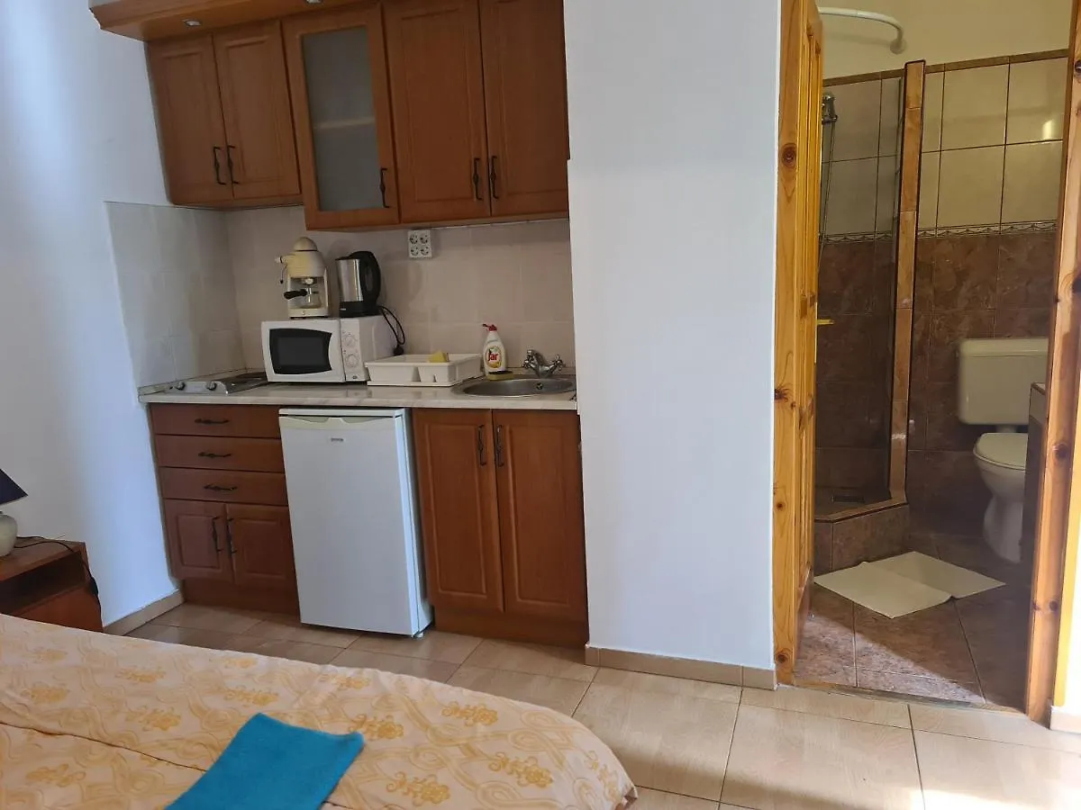 Mediterran Apartman Es Vendeghaz Hajdúszoboszló 0*,